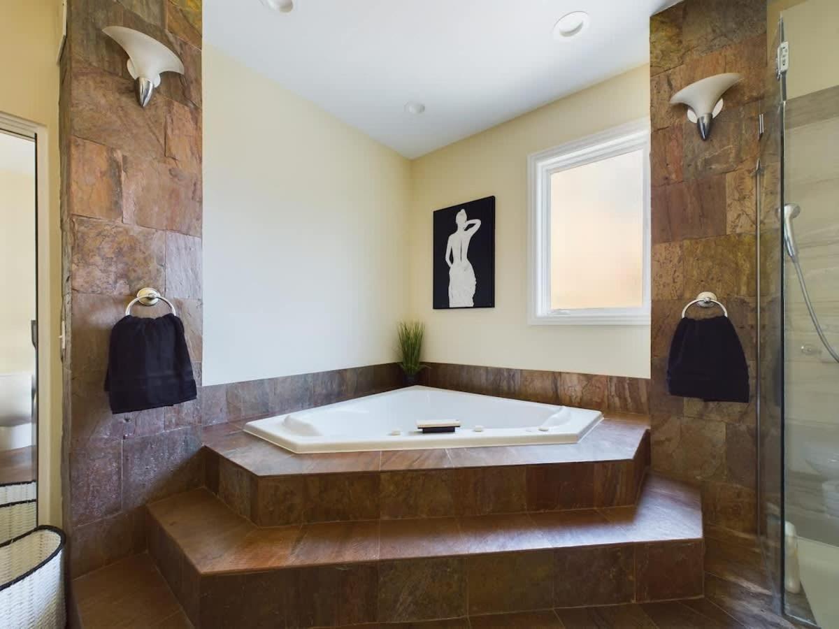 Luxe 4Br With Hot Tub & Game Room Chicago Exterior foto