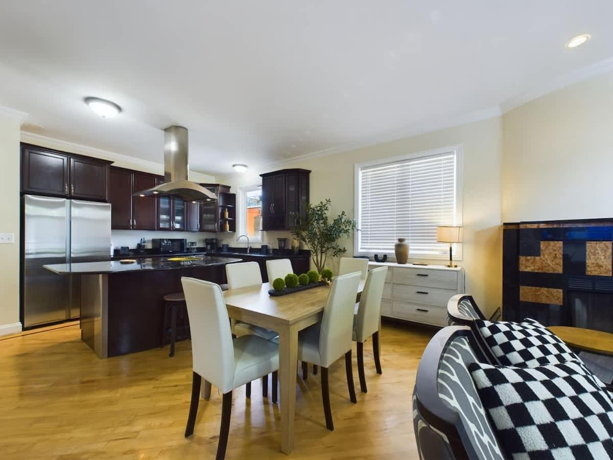 Luxe 4Br With Hot Tub & Game Room Chicago Exterior foto